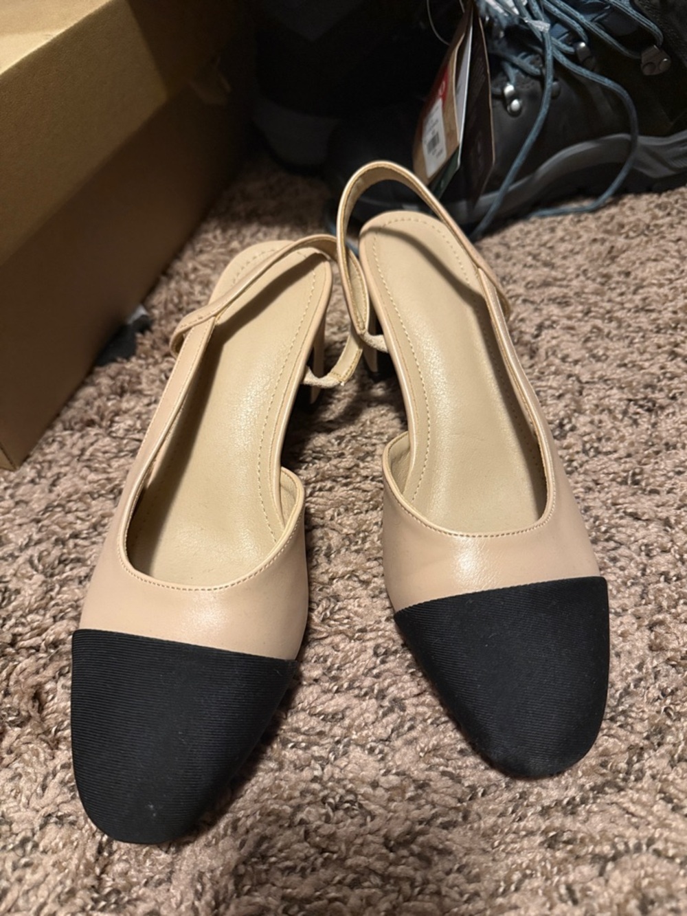Women’s Two-Tone Slingback Flats — Black & Nude
